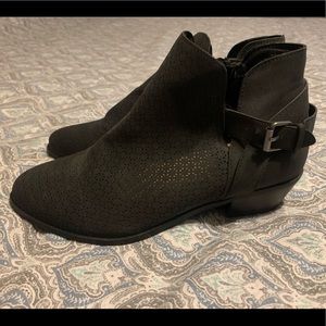 New with tags. Never worn outside. Torrid wide ankle boots.